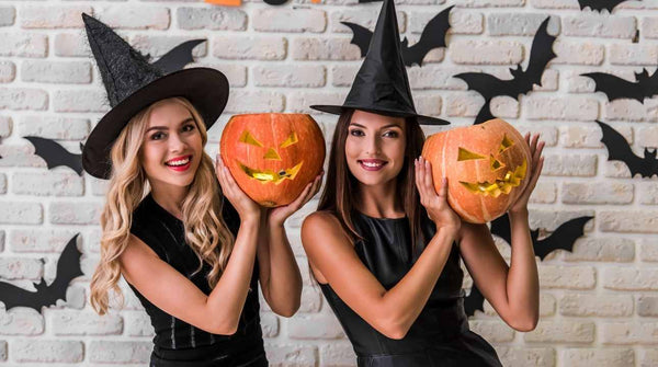 Hosting a Halloween party at home - Lunata Beauty
